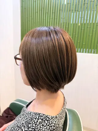 ショート カラー 矢内 結菜のヘアスタイル