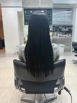 セミロング カラー fifth 菅崎愛斗のヘアスタイル