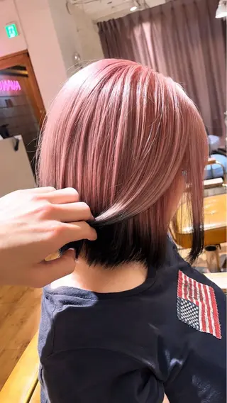 ショート 【ブロンド】【ベージ ュ系】TAKUMAのヘアスタイル