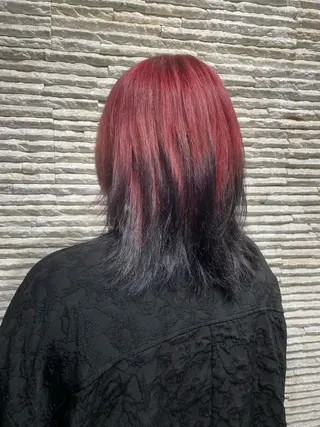 カラー 脇田 愛理のヘアスタイル