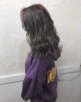ロング Loob.TOKYO MIYA🌈のヘアスタイル
