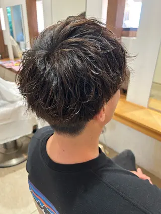 パーマ メンズ 柳内 まゆのヘアスタイル