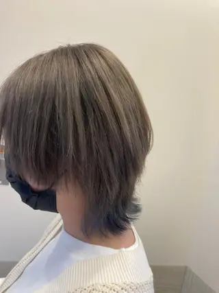 ショート 佐藤 睦月のヘアスタイル