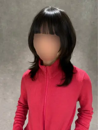 セミロング 韓国タッセルカット レイヤーカットのヘアスタイル