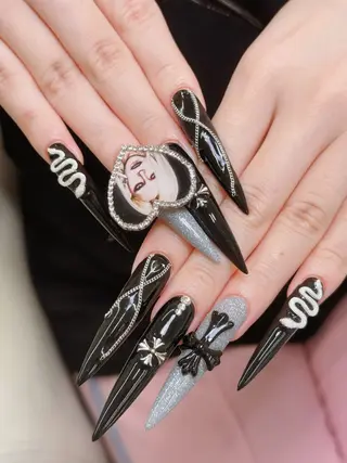 ネイル lucky nail 歌舞伎町のネイルデザイン