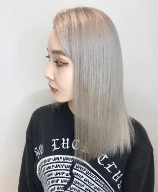 セミロング カラー インナーエクステ渋谷 🦋KAJIのヘアスタイル