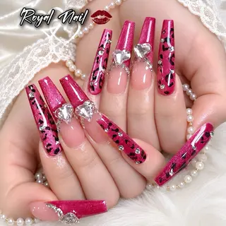 ネイル RINA Nail_Royalのネイルデザイン