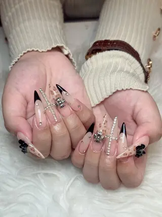 ネイル Julli NailStudioのネイルデザイン