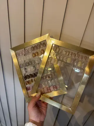 ネイル Manon____ Aiのネイルデザイン