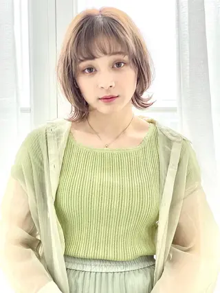 ショート 《インナーカラー》 YAMADAのヘアスタイル