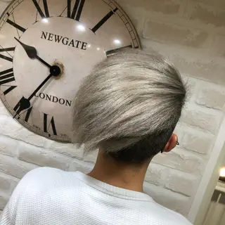 ショート カラー メンズ Aujua ソムリエ 勝又舞夏のヘアスタイル