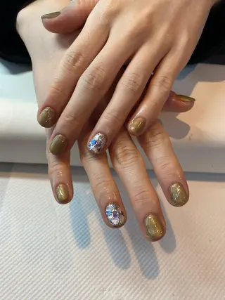 ネイル 長谷川 奈緒美のネイルデザイン