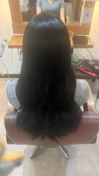 カラー 山田 梨乃のヘアスタイル