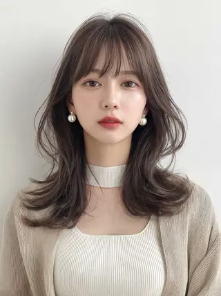 セミロング カラー ヘアアレンジ _WHITE / KENTOのヘアスタイル