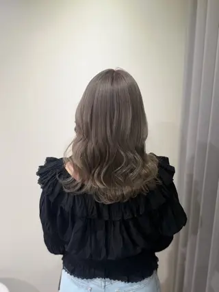 ミディアム カラー 🦋美髪/エクステ 🦋アベイクミのヘアスタイル
