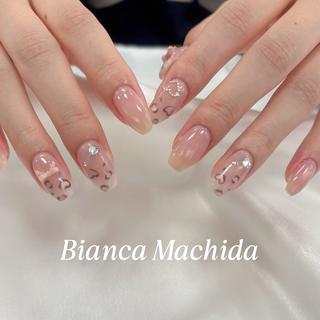 ネイル Bianca 🌟 yanagihasiのネイルデザイン