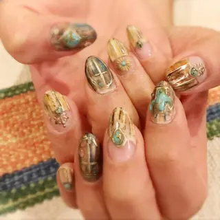 ネイル YÜA NAILのネイルデザイン