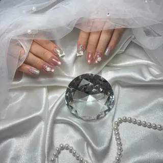ネイル Yuna 𝝑𝝔*.+ﾟのネイルデザイン