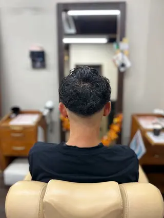 パーマ メンズ 生駒のパーマ達人 FEELけんけんのヘアスタイル