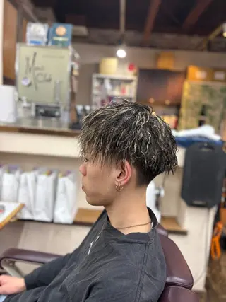 カラー パーマ メンズ 生駒のパーマ達人 FEELけんけんのヘアスタイル