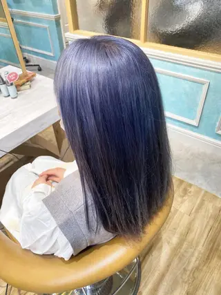 セミロング カラー 🌈ブリーチ特化🌈 MINATOのヘアスタイル