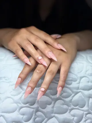ネイル 本田 秋のネイルデザイン