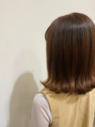 セミロング カラー BLOCK hair makeのヘアスタイル