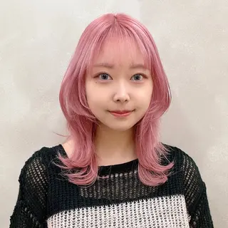 セミロング カラー 髪質改善⌇透明感 カラー⌇川上葵のヘアスタイル