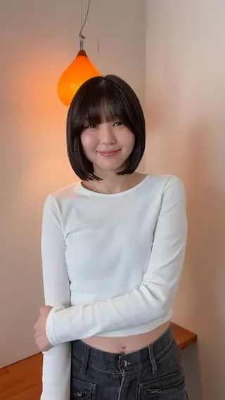 ミディアム MOOD 四日市駅 美容室のヘアスタイル