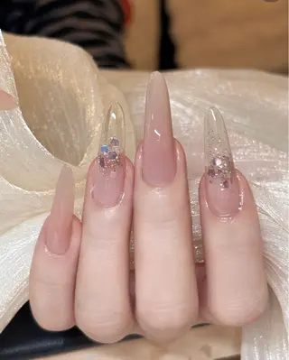 ネイル ネイリスト シンのネイルデザイン