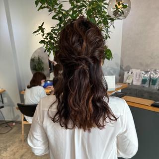 セミロング 岸川 恭子のヘアスタイル