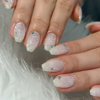 ネイル LAVISH nanamiのネイルデザイン