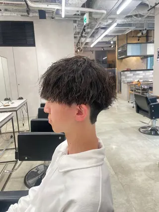 ショート パーマ メンズ メンズ特化🔥 金子直斗のヘアスタイル