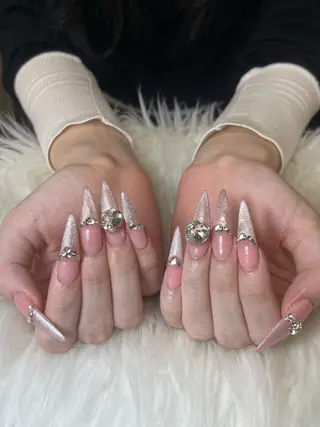 ネイル NiJi Nailsのネイルデザイン