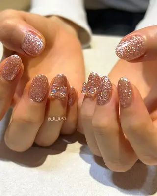 ネイル ANNE 渋谷 LiLiのネイルデザイン
