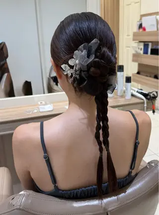 ロング ヘアアレンジ 韓国ヘアメイク🎀/ 縮毛矯正✨山本媛香のヘアスタイル