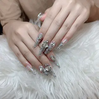 ネイル HIKARIHANA NAILのネイルデザイン