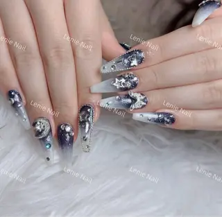 ネイル Lenie Nail Salonのネイルデザイン