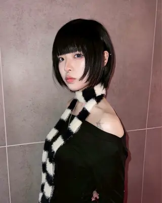ショート AIRA/ブリーチ /透明感カラーのヘアスタイル