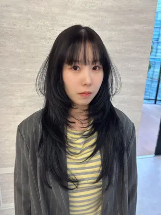ロング カラー ヘアアレンジ 韓国レイヤーカット/ 儚げカラーチナツのヘアスタイル