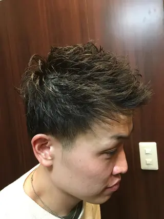 ショート パーマ 小島 史也のヘアスタイル