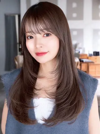 ショート カラー 上田 季里のヘアスタイル