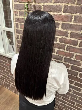ロング 新井 菜摘のヘアスタイル