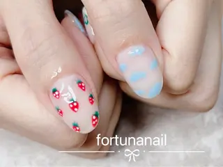 ネイル Nail •Head スパFortunaのネイルデザイン
