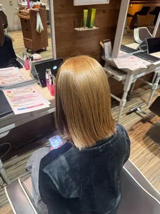 ショート 透明感カラー/ レイヤー/SHUNのヘアスタイル