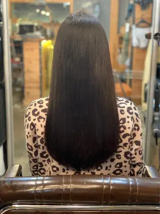 ロング カラー ヨッ シーのヘアスタイル