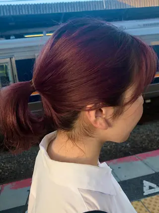 カラー white.梅田 デザインカラー🦄のヘアスタイル