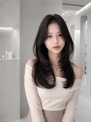 セミロング ，comma rinka💖✨のヘアスタイル