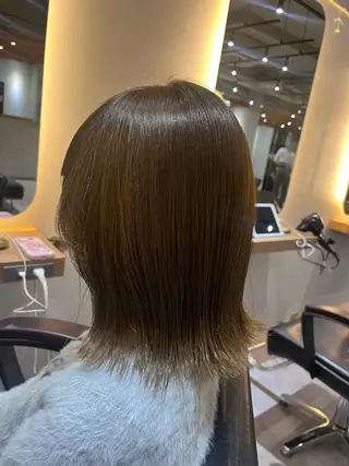 カラー 顔周りカット/ 透明感カラー/ユイのヘアスタイル