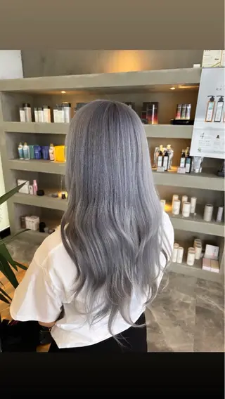 ロング 水戸/ブリーチカラー 中山りくのヘアスタイル
